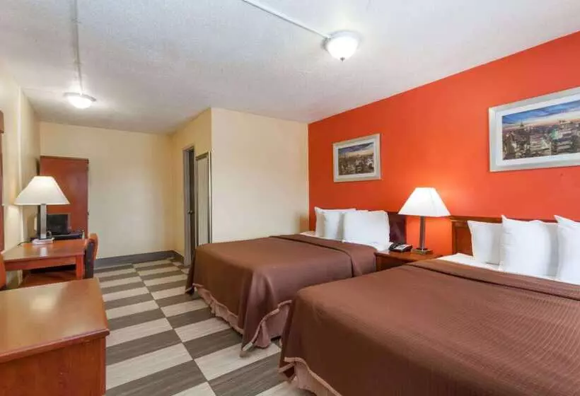 ホテル Travelodge By Wyndham Jersey City