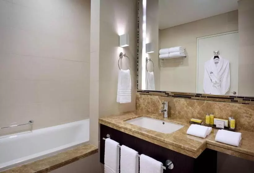 Marriott Executive Apartments Downtown Abu Dhabi