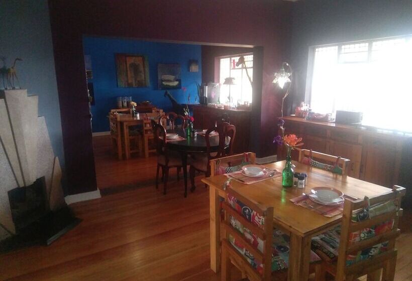 פנסיון Sleepy Gecko Guest House