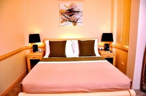 Phela Grande Residences