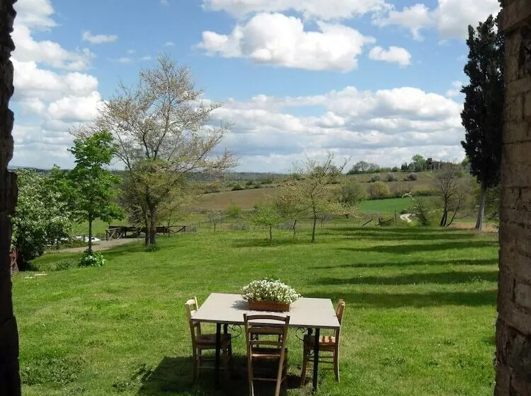 Podere Pievina Delle Corti Dimora Di Campagna