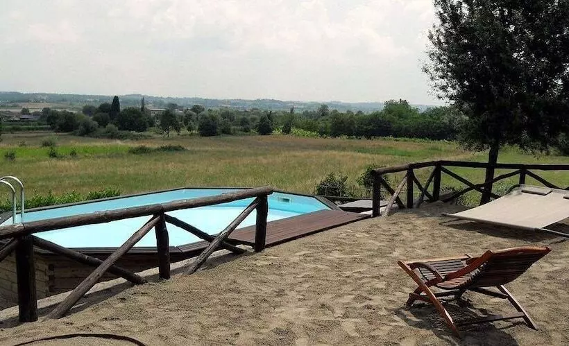 Podere Pievina Delle Corti Dimora Di Campagna