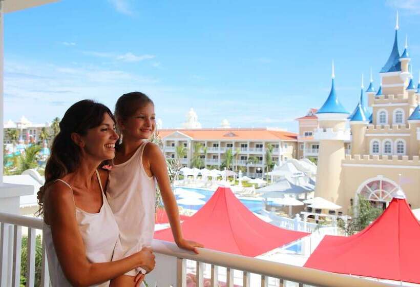 استراحتگاه Bahia Principe Fantasia Punta Cana - All Inclusive