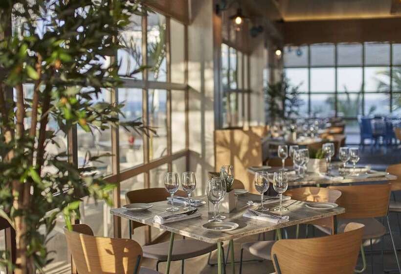 استراحتگاه Bahia Principe Fantasia Punta Cana - All Inclusive