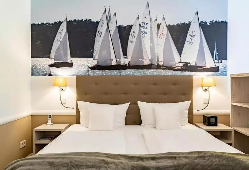 Victoria Suites