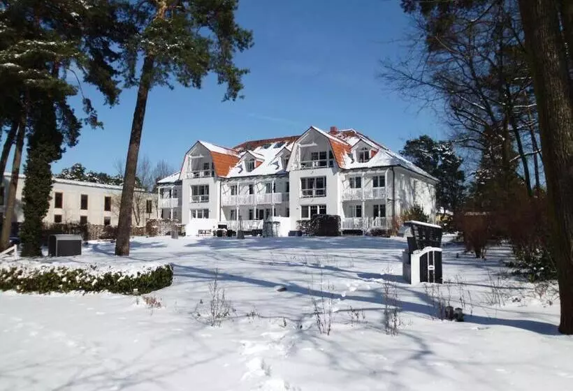Victoria Suites