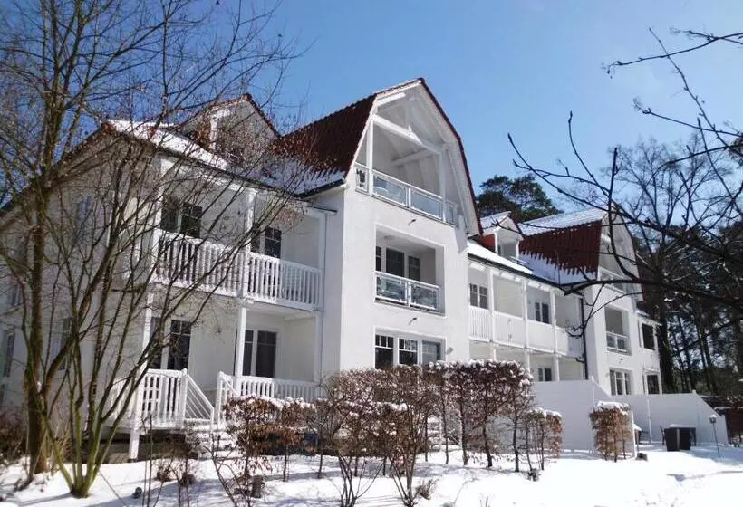 Victoria Suites
