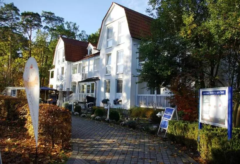 Victoria Suites
