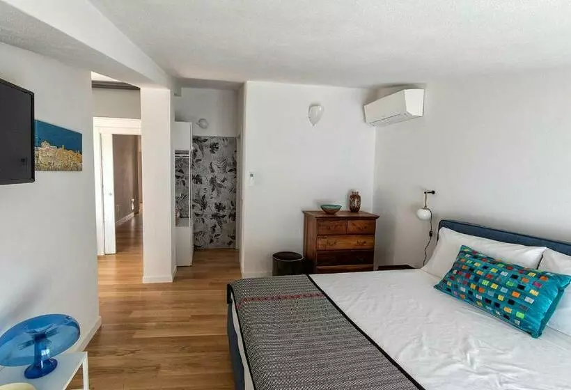 Aamiaismajoitus (B&B) Bisu Isola Di Sant Antioco