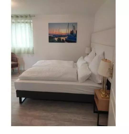 Aamiaismajoitus (B&B) Bodensee Sunshine Zimmer & Apts