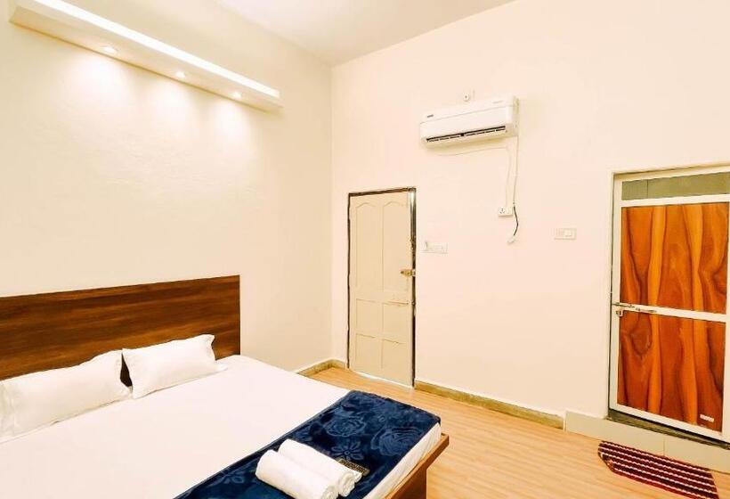 בית מלון כפרי Nirvana Greens