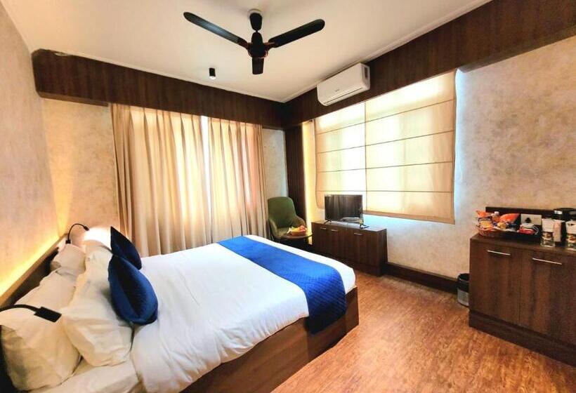 בית מלון כפרי Royal Plaza