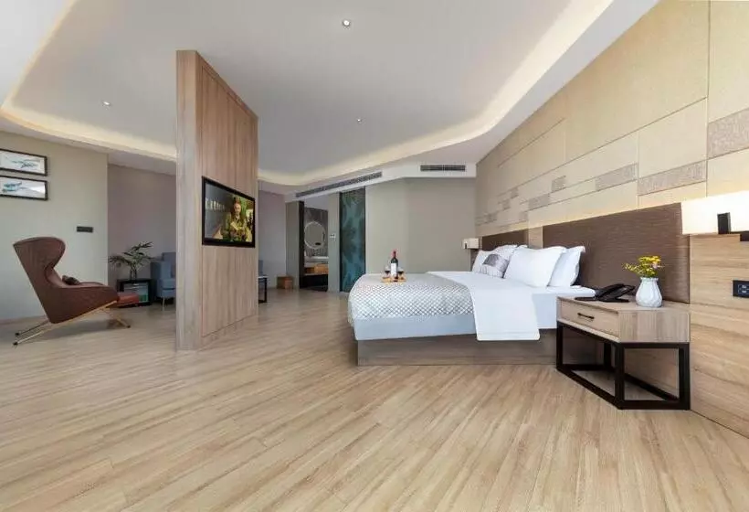 莫林酒店(moning Hotel）