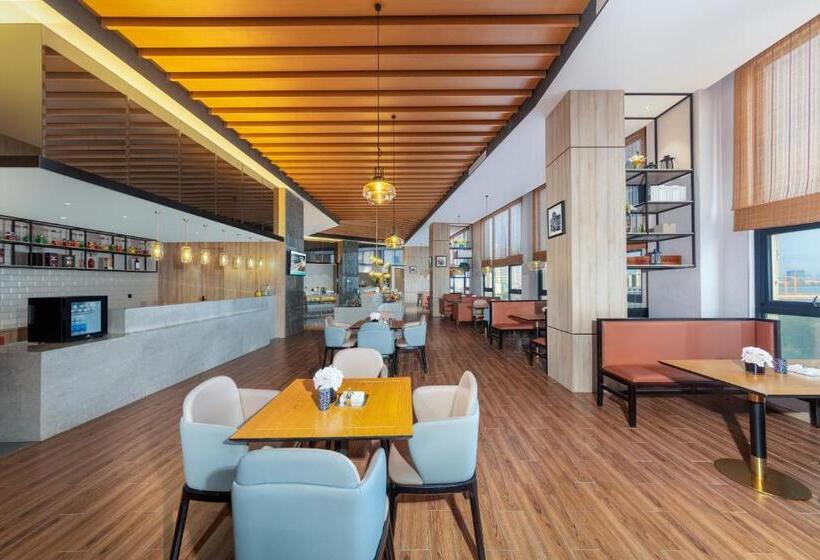 莫林酒店(moning Hotel）