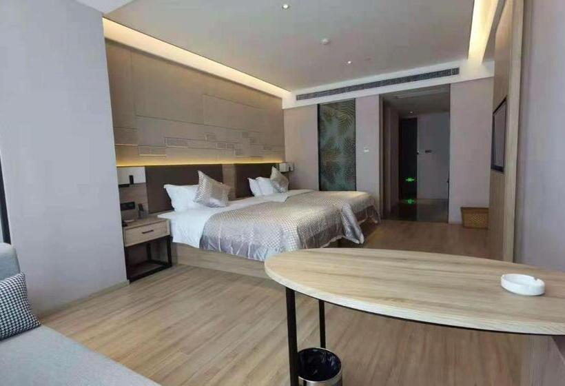 莫林酒店(moning Hotel）