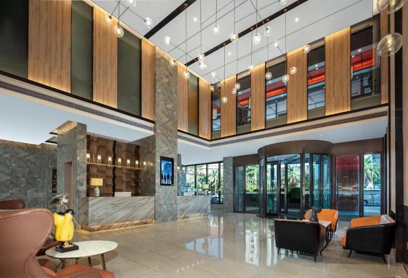 莫林酒店(moning Hotel）