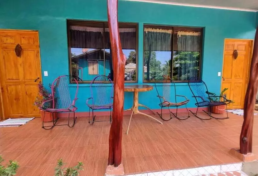 Aamiaismajoitus (B&B) Cabina Aventuras Corcovado Gittana Tours