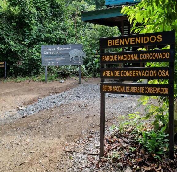 تختخواب و صبحانه Cabina Aventuras Corcovado Gittana Tours