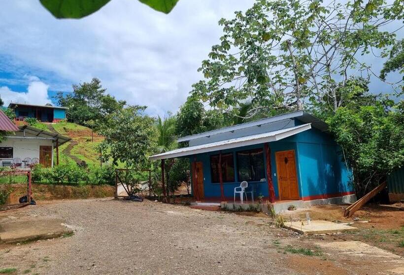 تختخواب و صبحانه Cabina Aventuras Corcovado Gittana Tours