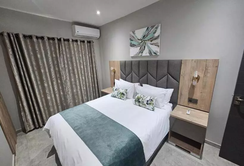 Hotelli Casa De Luxe