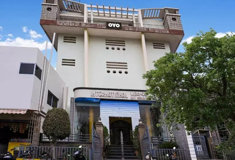 Hotelli Oyo Flagship International Lodge
