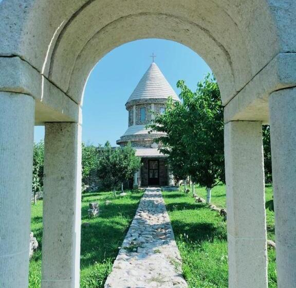 膳宿费 Conacul Muzeul Pietrei