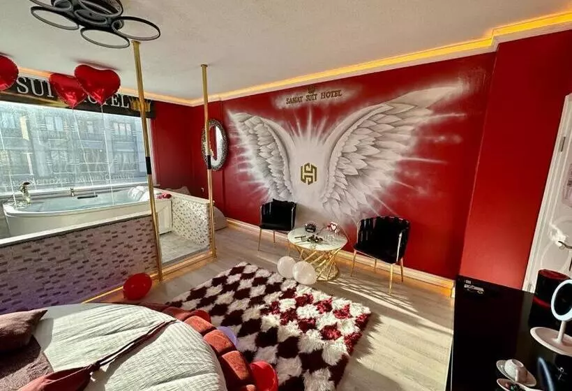 Sanat Suit