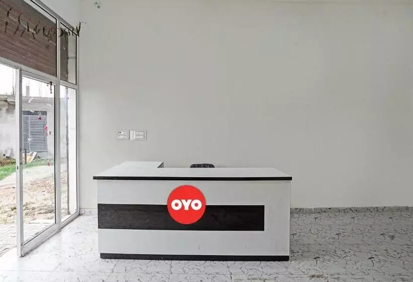 Hotelli Oyo Flagship Sparrow House Residency