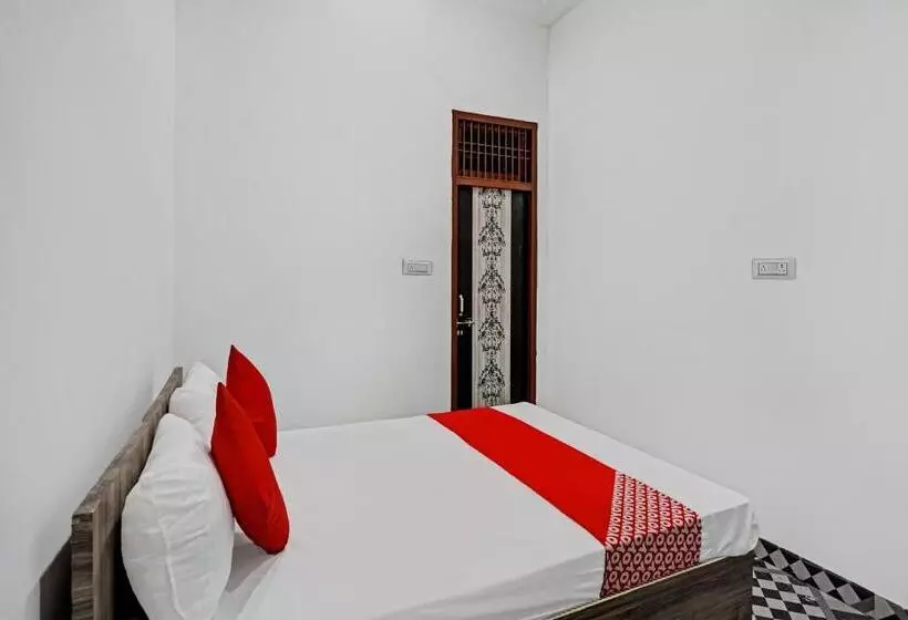 Hotelli Oyo Flagship Sparrow House Residency
