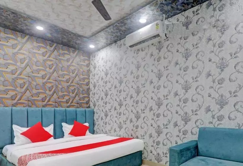 Oyo Flagship Hotel Mayur Residency