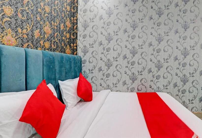 Oyo Flagship Hotel Mayur Residency