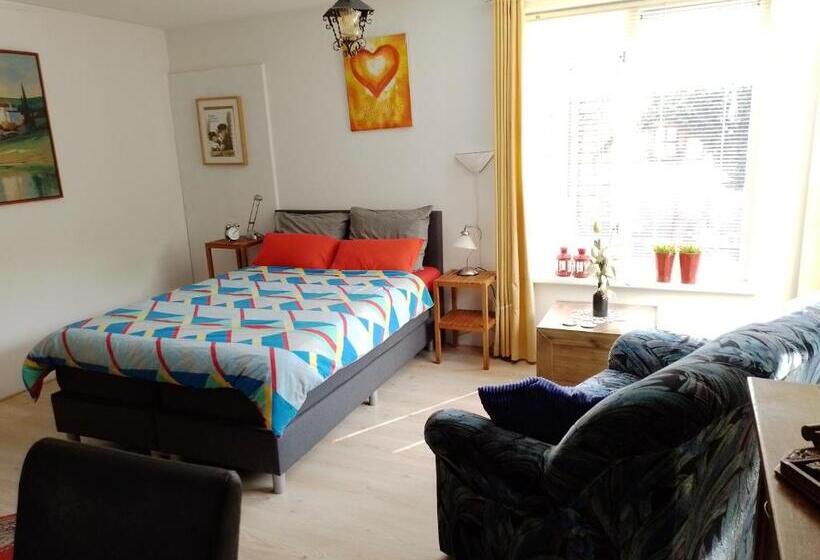 بنسيون Drenthse Groninger Landschap