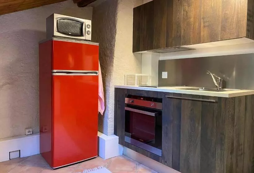 ペンション La Favela