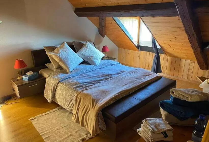 ペンション La Favela