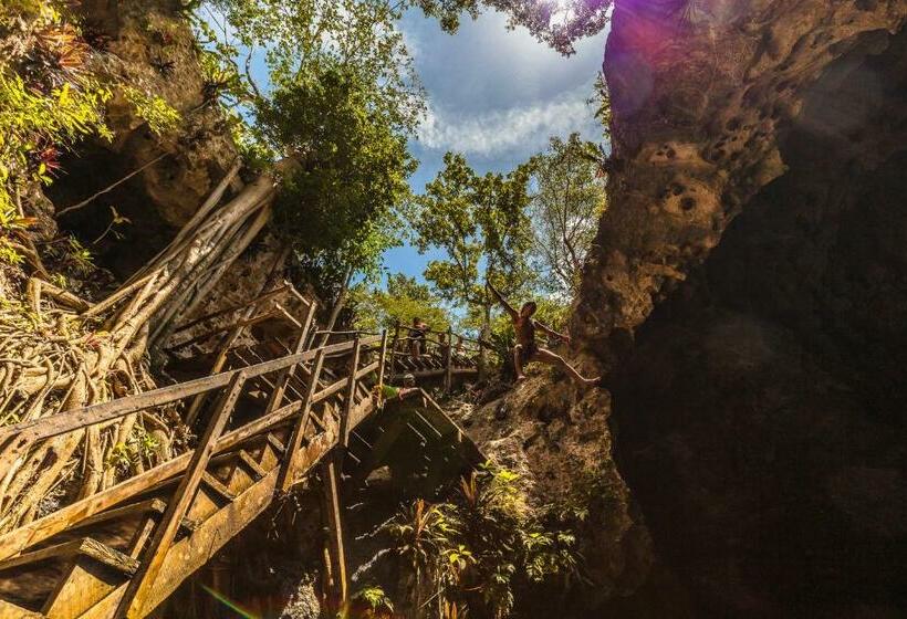 Che Valladolid Hostel & Bar Adults Only