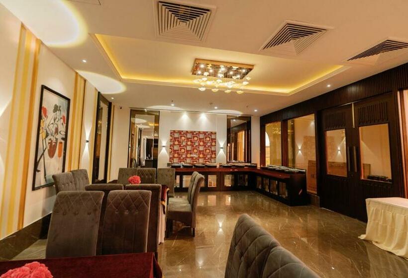 Grand Heritage Hotel & Resort