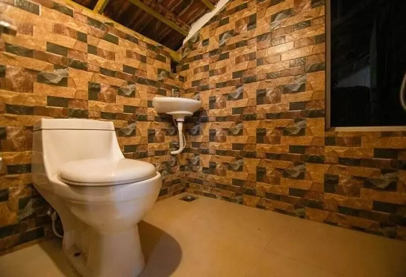 Hotelli B Camp Resorts & Homestays