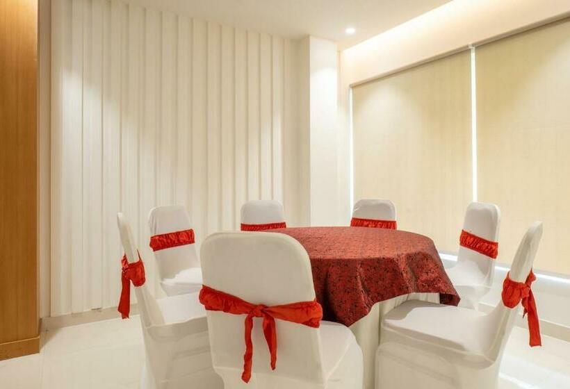 בית מלון כפרי Clubway Grand A Boutique