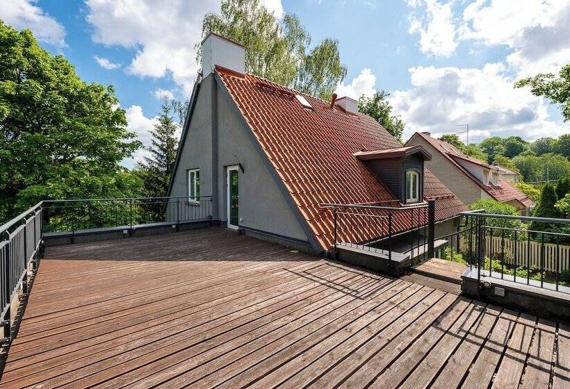 پانسیون Gustav Ernesaks  Kadriorg