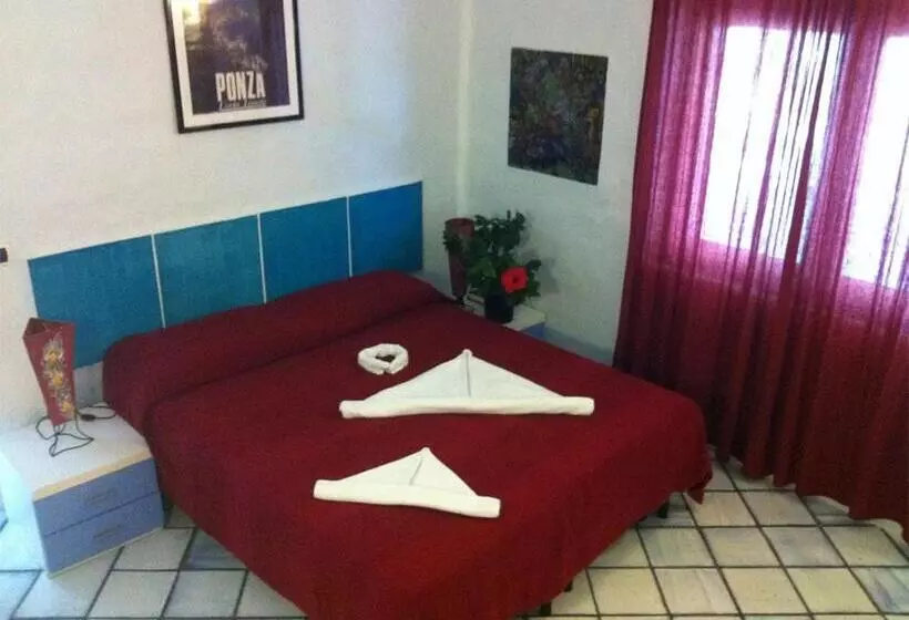 B&b La Corte Di Ponza