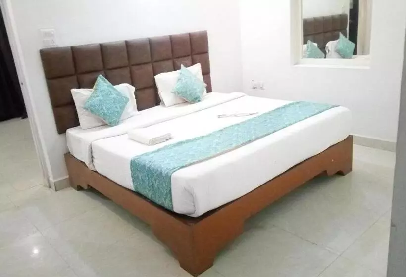 Hotel Goa Divine Candolim