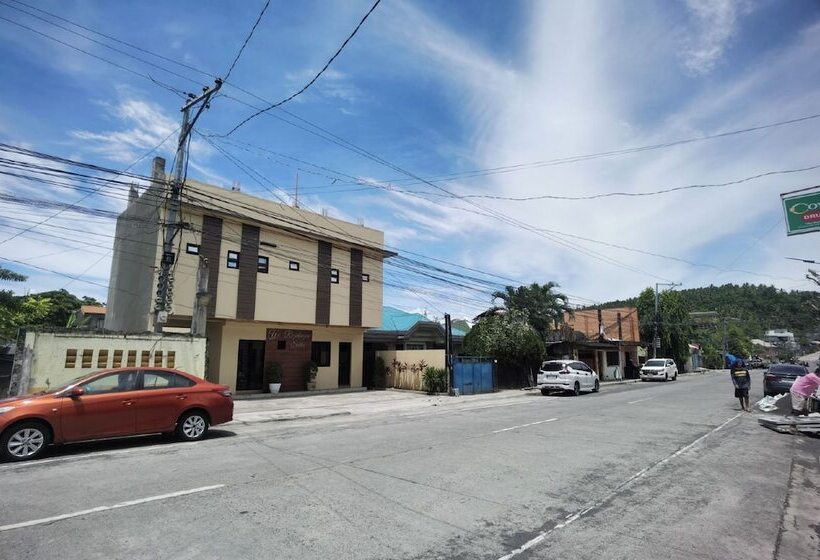 Hotelli Y S Rezidenzia Suites