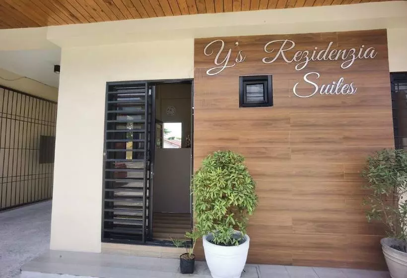 ホテル Y S Rezidenzia Suites