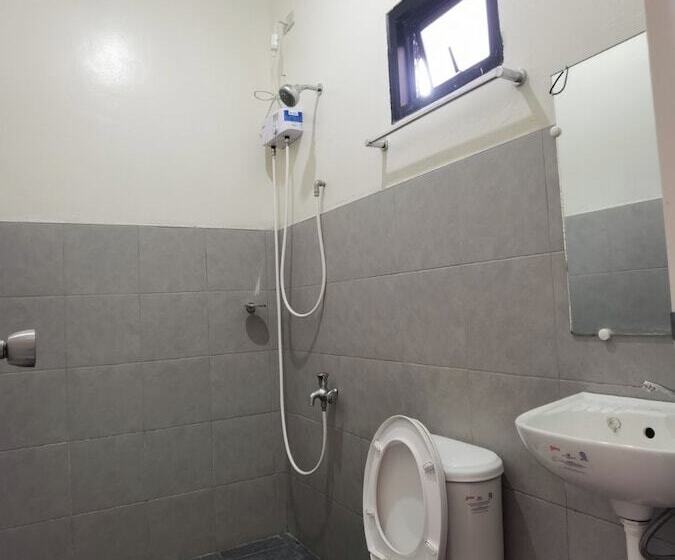 Hotelli Y S Rezidenzia Suites