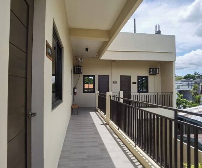 Hotelli Y S Rezidenzia Suites