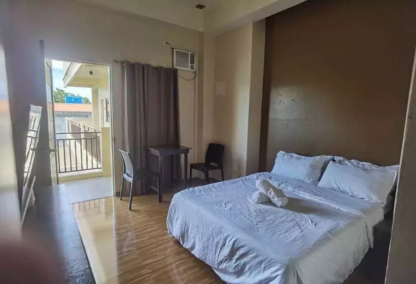 ホテル Y S Rezidenzia Suites