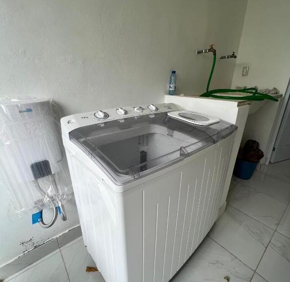 پانسیون Encantadora Villa Blue Completa