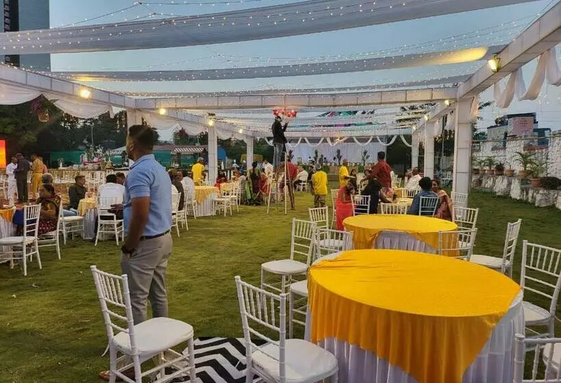 پانسیون Pune Wtc Eon Destination Weddings Kharadi