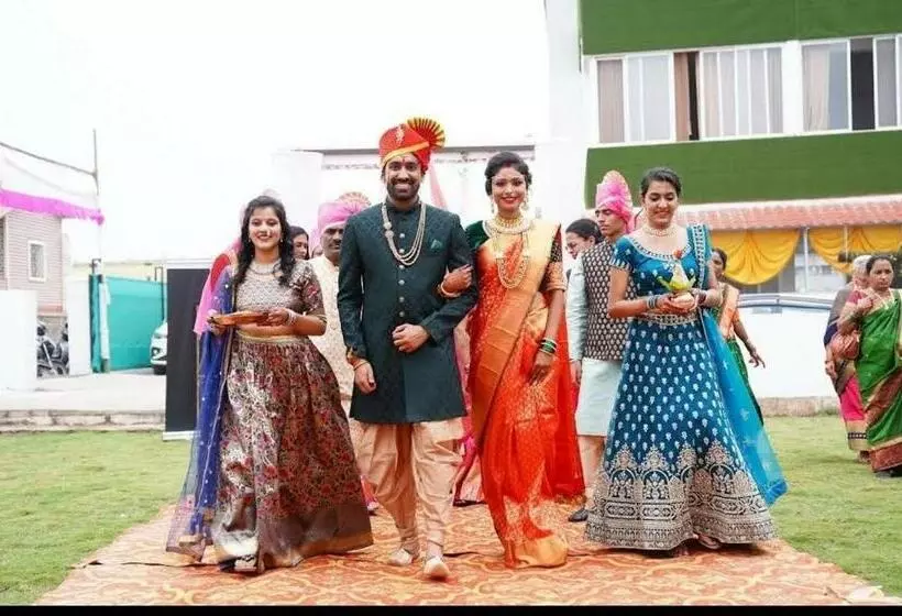 پانسیون Pune Wtc Eon Destination Weddings Kharadi