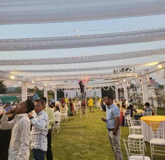 پانسیون Pune Wtc Eon Destination Weddings Kharadi